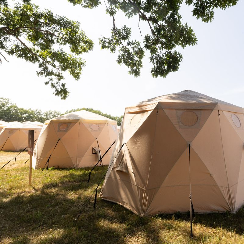 a/c landing tent