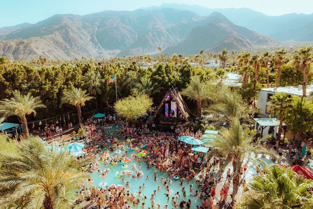 Aerial photo of Splash House pool