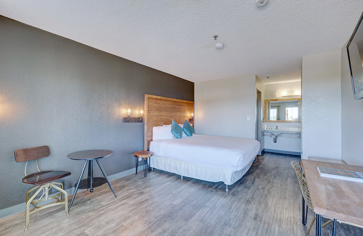 King bed