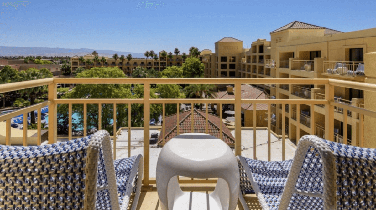 Suite Balcony