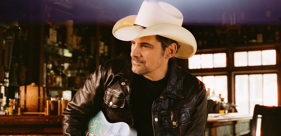 brad paisley photo