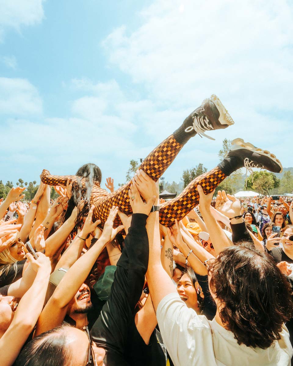 Crowd Surf