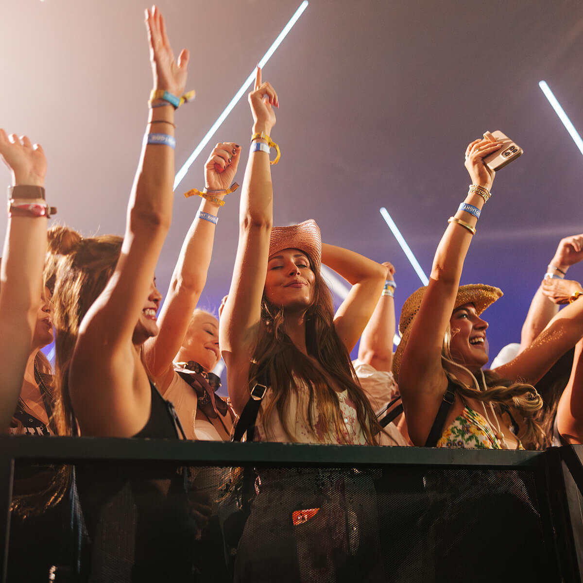 crowd enjoying show at the Honky Tonk